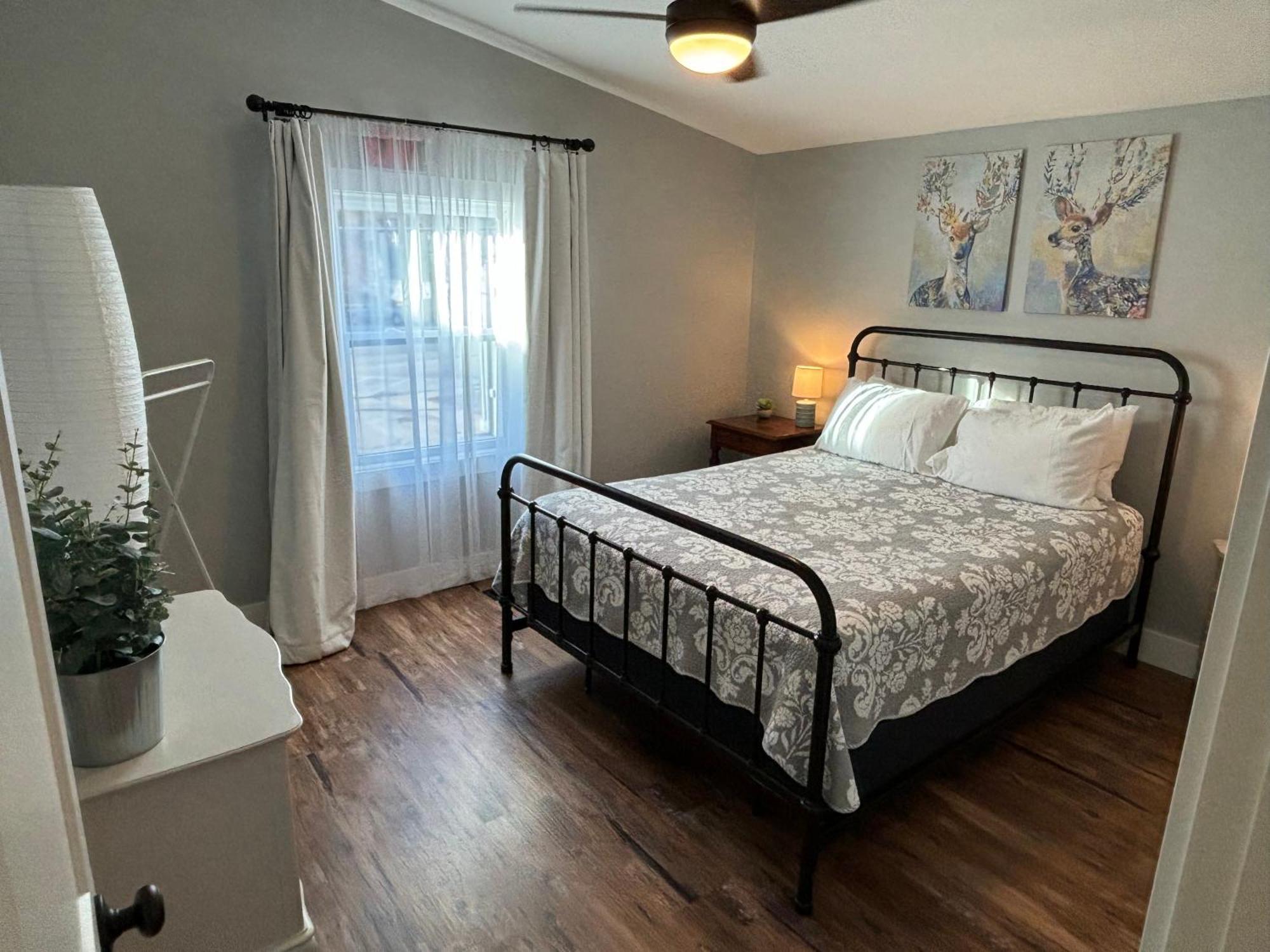 Hermann Crown Suites 외부 사진